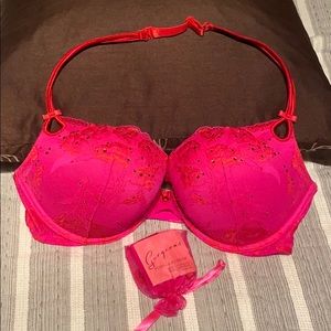 Victoria’s Secret plunge push up bra